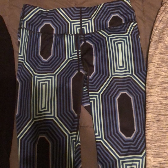 2 pairs of leggings one pair of comfy pants - Picture 3 of 4